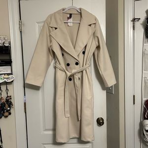 Beige Trench Coat w/ Lapel